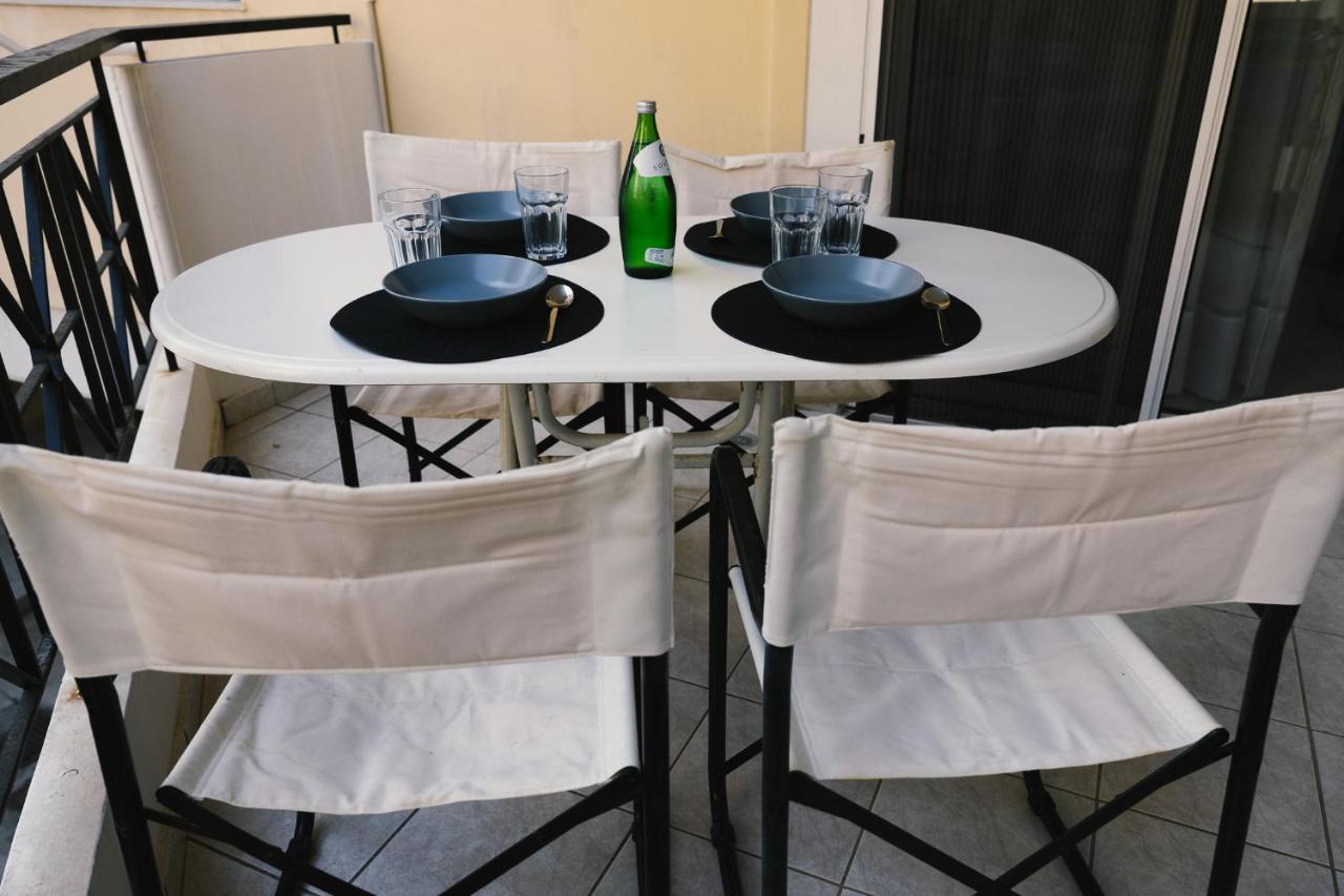 Spacious Apartment Close To The Sea And The City Center Aten Exteriör bild