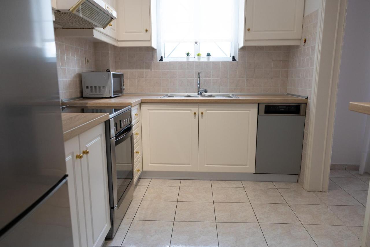 Spacious Apartment Close To The Sea And The City Center Aten Exteriör bild